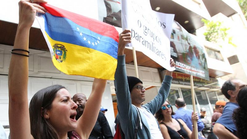 España y varios gobiernos latinoamericanos no reconocen la Constituyente; la UE muestra "serias dudas"