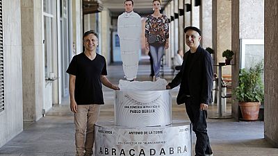 Las mañanas de RNE - Pablo Berger y José Mota nos presentan la comedia negra 'Abracadabra' - Escuchar ahora