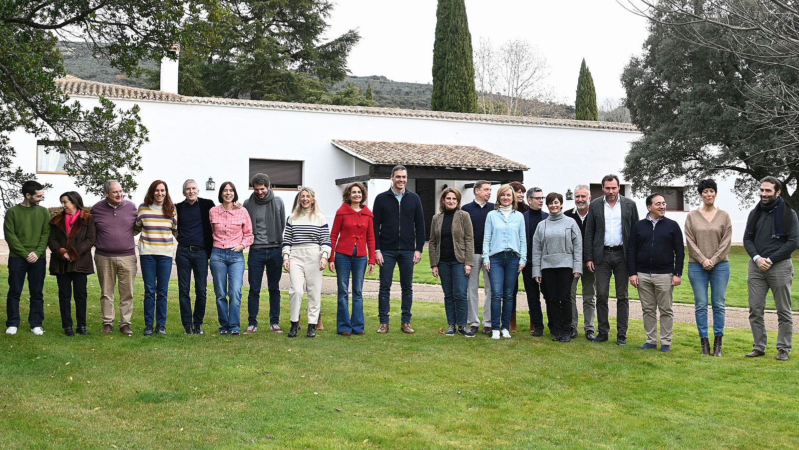 Sánchez reúne a su Gobierno en Quintos de Mora | Ver