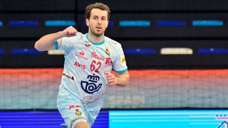 Kauldi Odriozola, con fractura del metatarsiano, deja el Europeo y le sustituye Ferran Sol�