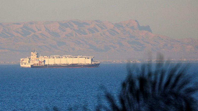 Un misil impacta contra un barco de Estados Unidos frente a las costas de Yemen