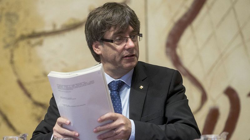 El Govern alega "abuso de derecho" en su recurso ante el Constitucional por la suspensión del reglamento