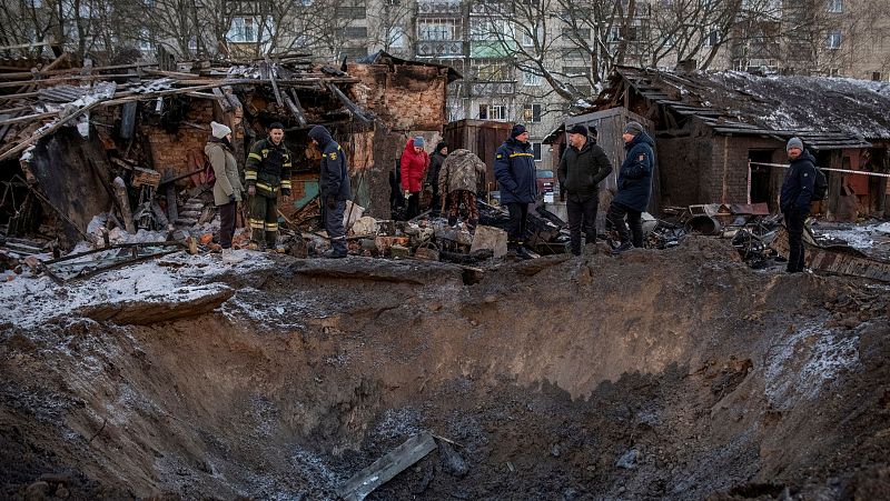 Guerra Ucrania - Rusia en directo | Rusia hiere a 16 personas en un bombardeo a la ciudad de Járkov