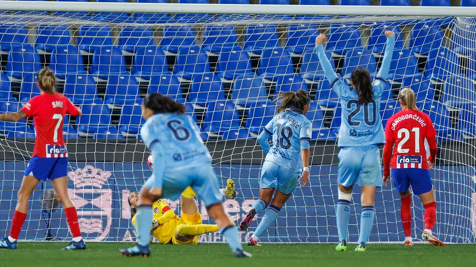 Supercopa Femenina: El Levante gana al Atleti y ya es finalista - Fútbol | Ver