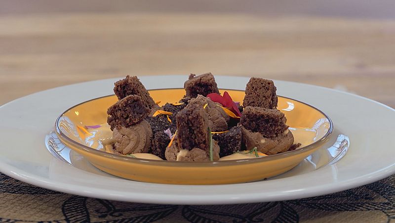 Receta de bizcocho de financier de cacao de Yolanda Ramos en 'Bake Off'