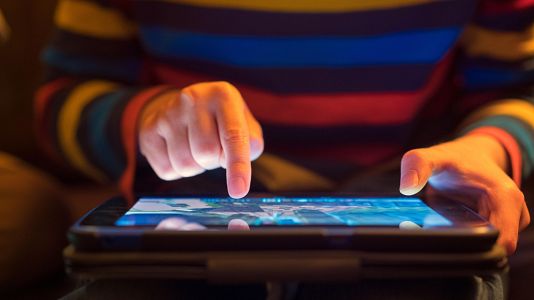 Verificaci�n de edad para evitar el acceso al porno de menores