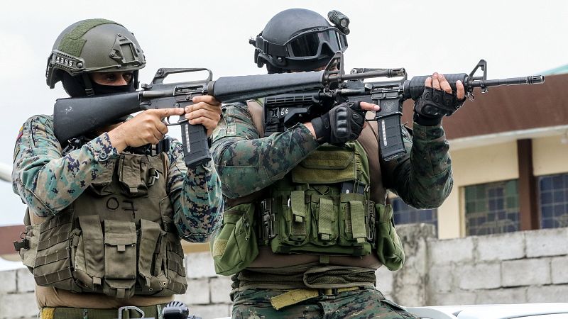 Ecuador cumple 11 días de "conflicto armado interno" contra las mafias con más de 2.500 detenidos