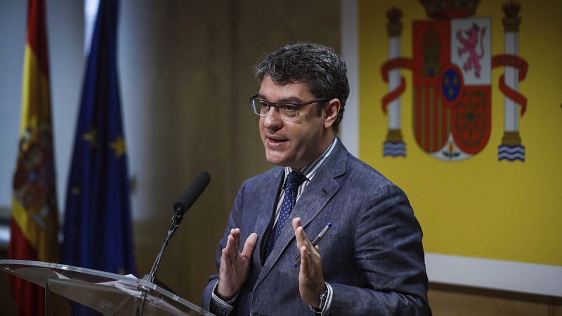 El Gobierno avisa de que perseguirá los actos vandálicos contra el turismo "con la máxima contundencia"