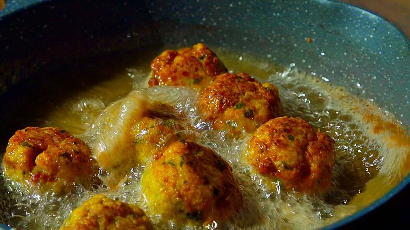 Receta de albndigas de calabaza y queso de la chef Aizpea Oihaneder. Mira el paso a paso!