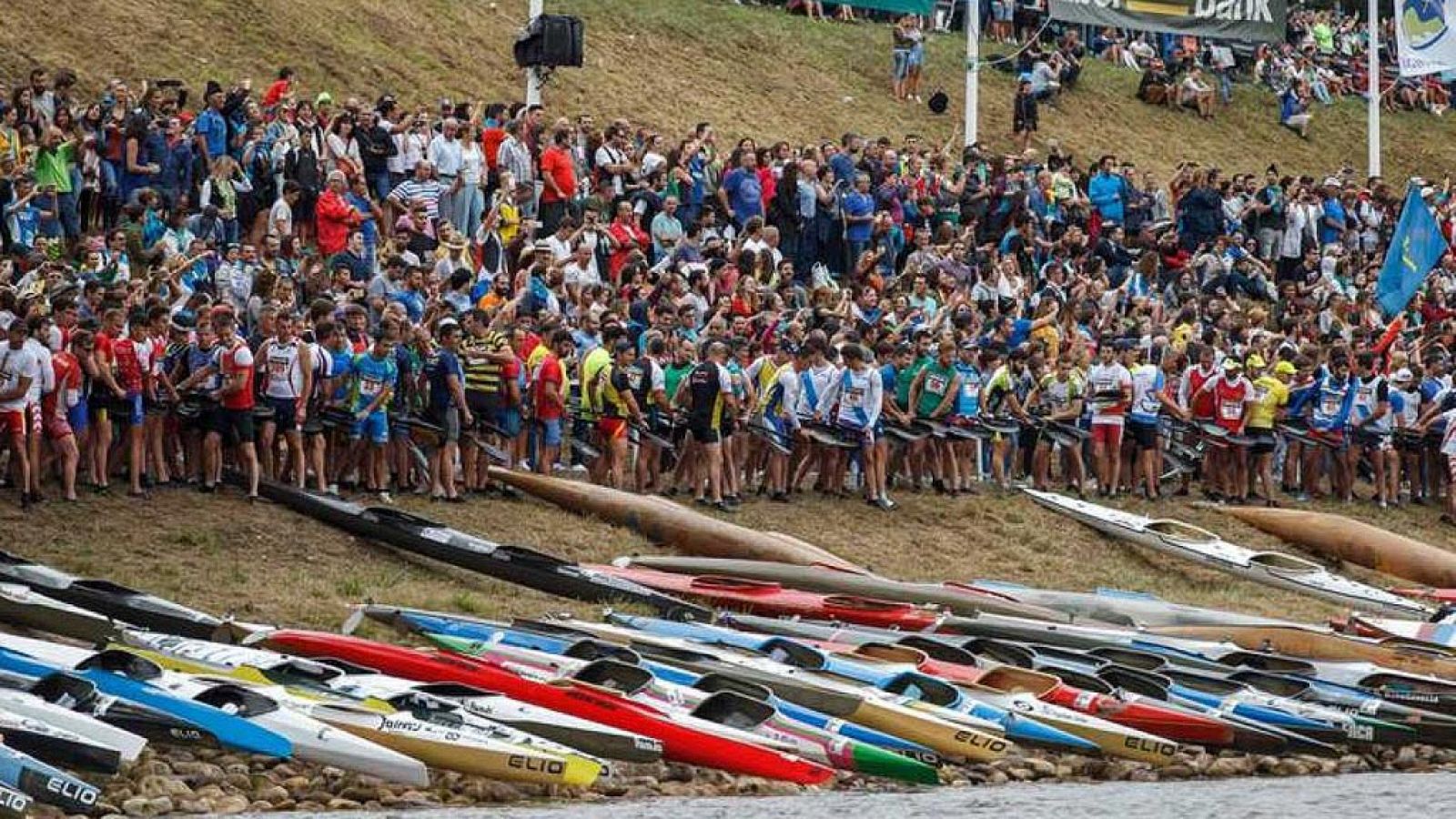 Bouzán y Fiuza se imponen por octava vez seguida en el Descenso del Sella | Ver