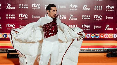 Benidorm Fest 2024: Jordi Cruz reaparece con el corpiño original de Blanca Paloma
