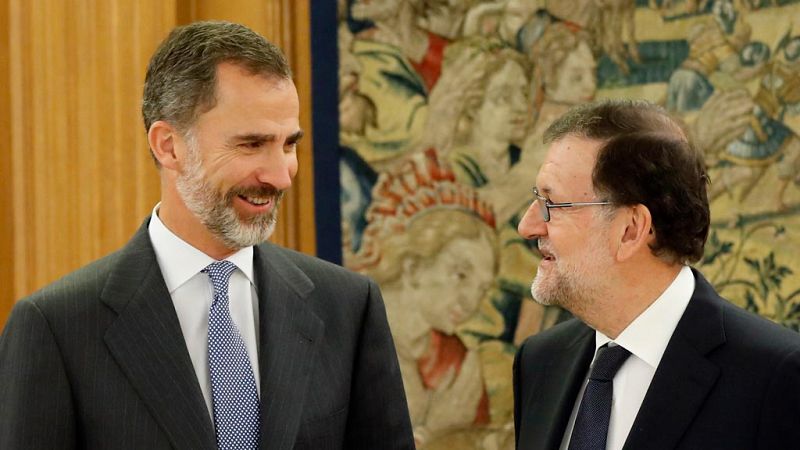 Rajoy retrasa su reunión de verano con el rey por un ataque de lumbago