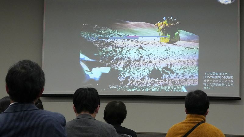 La sonda espacial japonesa SLIM comienza a funcionar tras llegar a la Luna