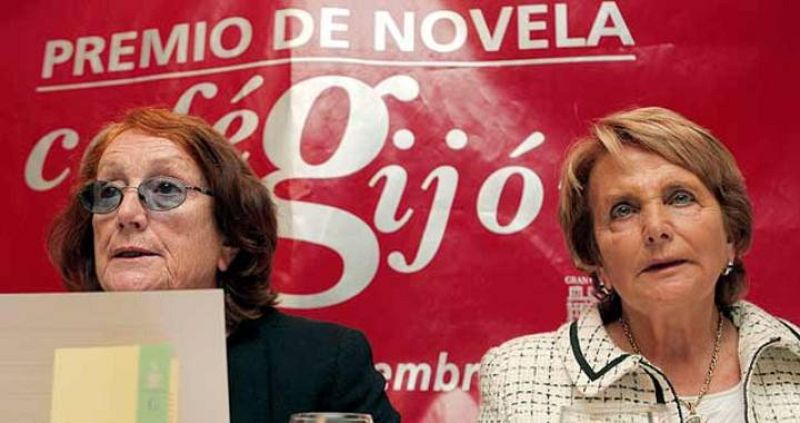Carmen Boullosa gana el Premio Café Gijón por "El complot de los románticos"