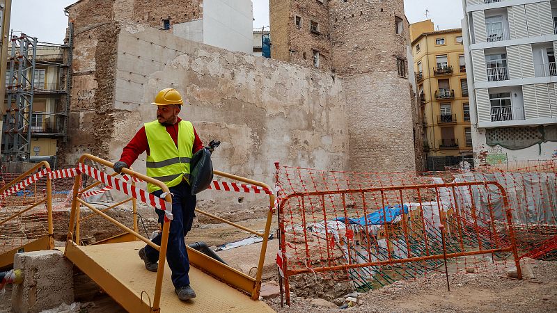 La economía española resiste el frenazo exterior y crece un 2,5% en 2023 impulsada por el consumo privado