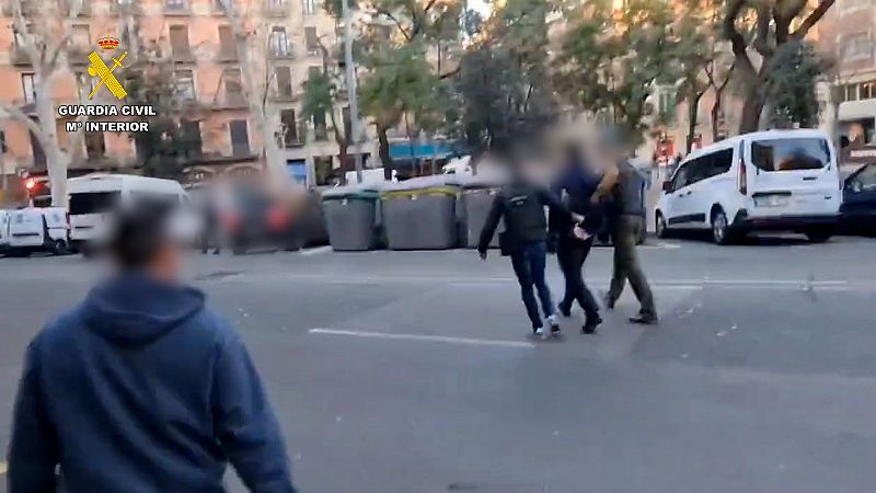 Detenido un yihadista en Barcelona que financiaba al Dáesh a través de criptomonedas