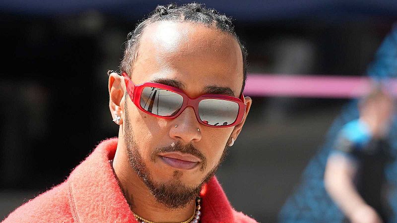Lewis Hamilton dejará Mercedes a final de temporada, ficha por Ferrari y Carlos Sainz tendrá que buscar equipo