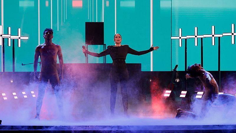 Benidorm Fest: Qué significa la puesta en escena de María Peláe y por qué todo el mundo habla de ella