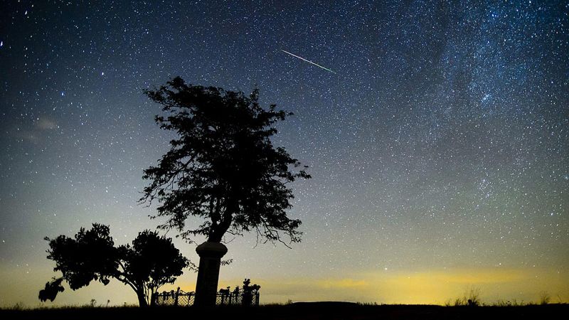 Cómo seguir la lluvia de Perseidas 2017