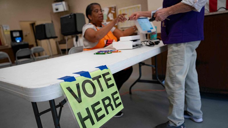 Biden gana las primarias demócratas en Carolina del Sur sin apenas oposición