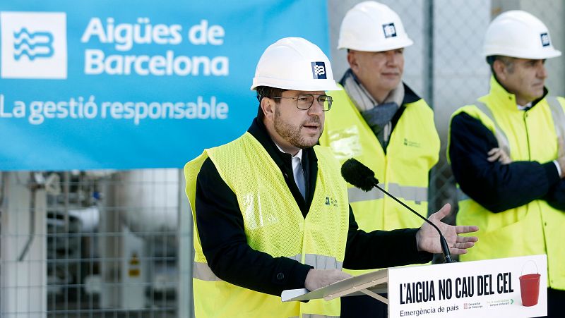 Aragonès espera la "máxima colaboración" de Ribera para el transporte de agua y la financiación de desalinizadoras