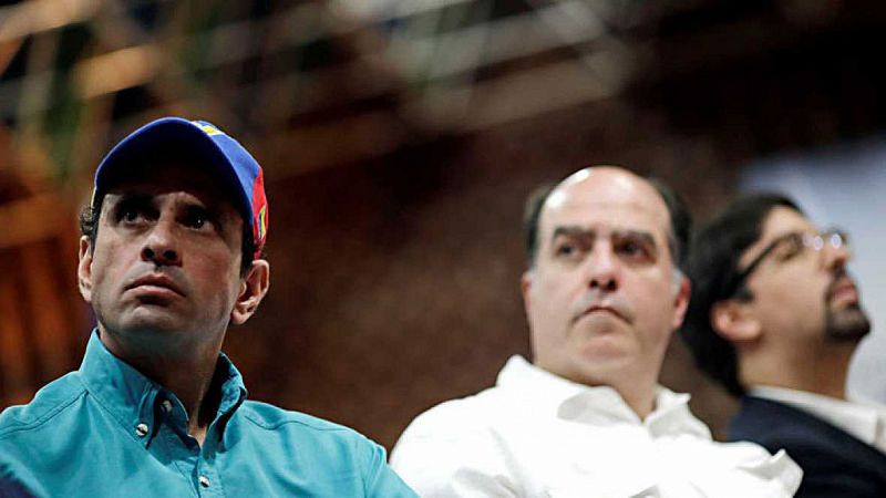 La oposición de Venezuela decide presentar candidatos para las elecciones regionales