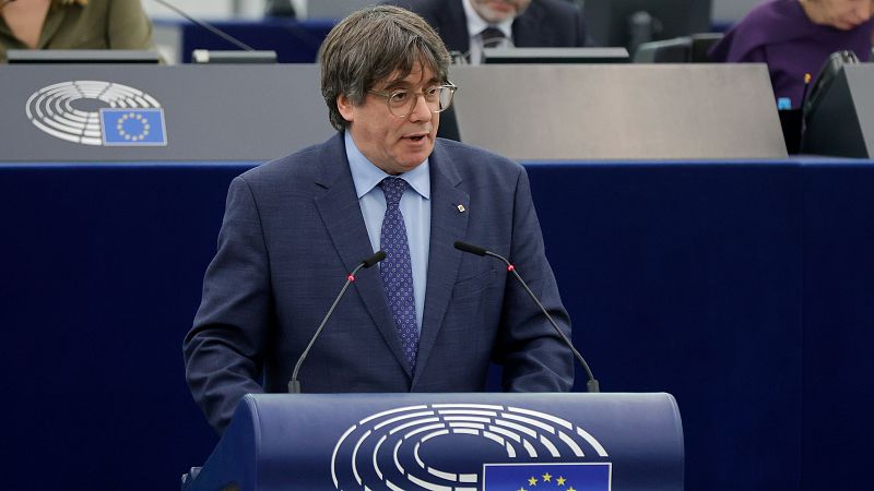 El fiscal del Tribunal Supremo se opone a investigar a Puigdemont por terrorismo en el caso 'Tsunami'