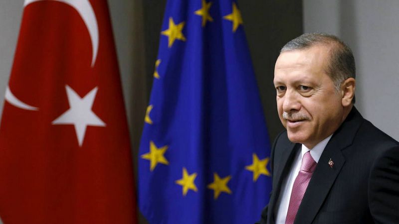 El proceso de entrada de Turquía en la UE, 'congelado'