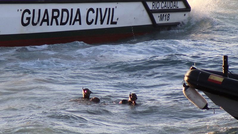 Marruecos repele otro intento de entrada en Ceuta de unos 200 inmigrantes