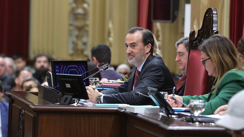 Los letrados del Parlamento balear rechazan la expulsión de dos diputados del Grupo Parlamentario de Vox
