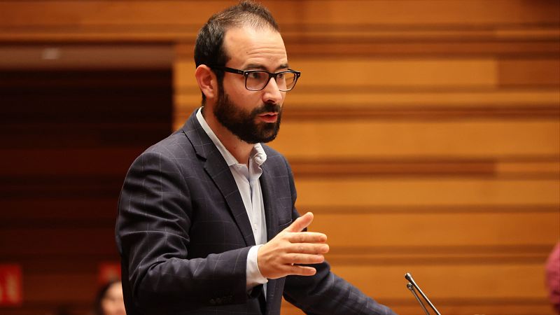 Dimite Ángel Hernández, el procurador del PSOE de las Cortes de Castilla y León acusado de violencia machista