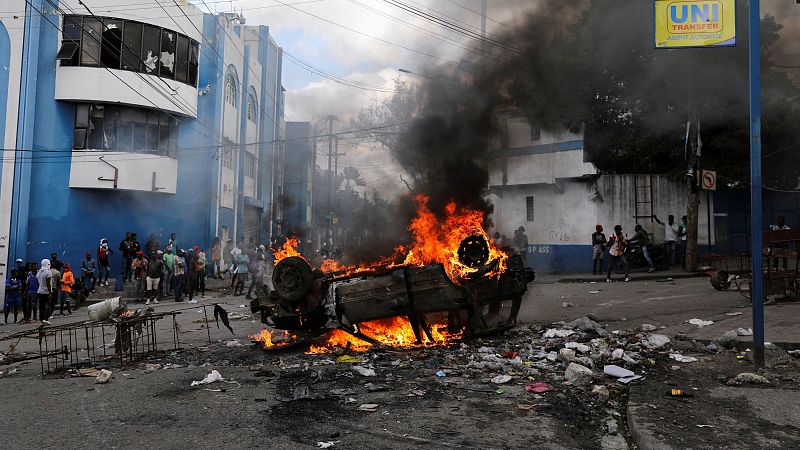 Al menos seis muertos y más de una decena de heridos en las protestas contra el primer ministro de Haití
