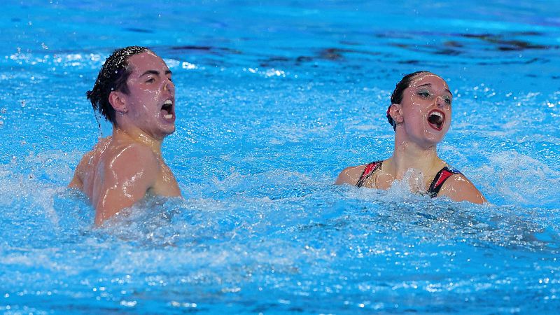 Dennis Gonzlez y Mireia Hernndez, medalla de plata en la final de do libre mixto del Mundial de natacin de Doha