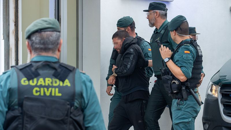 El juez envía a prisión a seis de los ocho detenidos por el asesinato de dos guardias civiles en Barbate