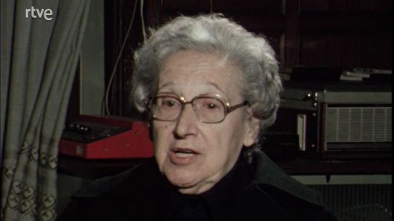 Rosalía Rovira, la dona que era al micròfon quan van entrar els franquistes a Barcelona