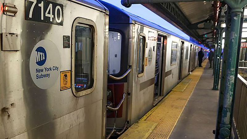 Un muerto y cinco heridos en un tiroteo en una estación del metro de Nueva York