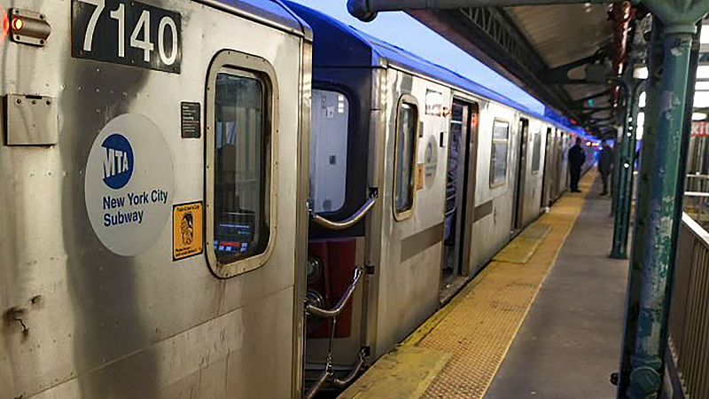Un muerto y cinco heridos en un tiroteo en una estación del metro de Nueva York