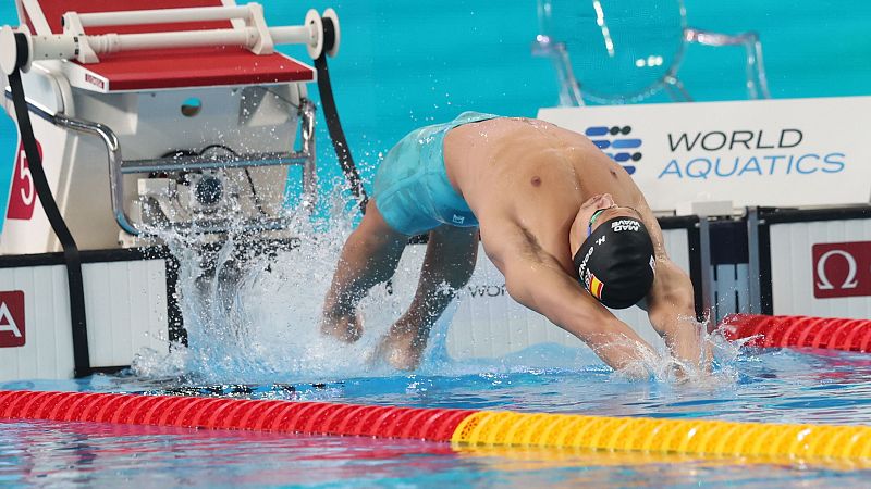 Hugo González, plata en 100 espalda, primera medalla de la natación española en los Mundiales en siete años