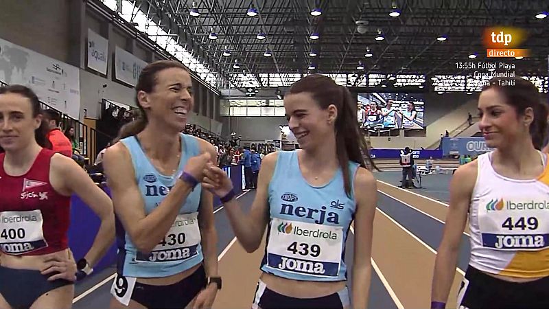 Alejandra Glvez y su hija Daniela compiten en los 1.500m de los Campeonatos de Espaa de atletismo