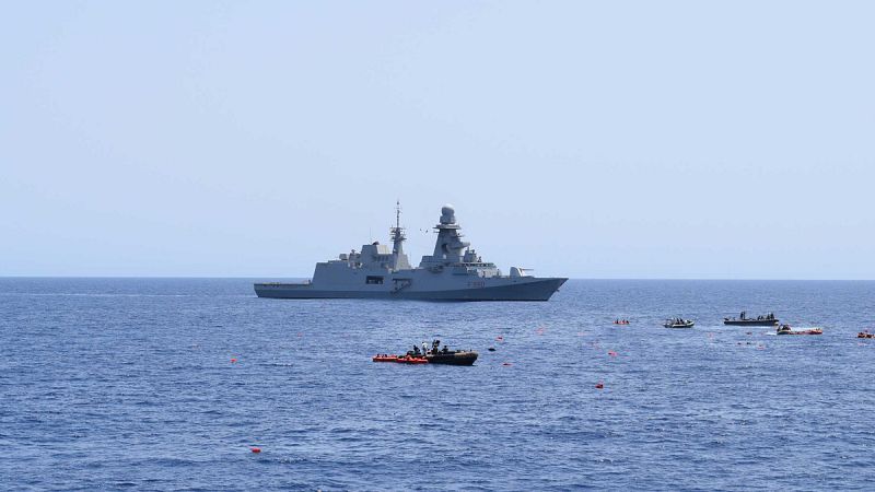 Las dificultades de rescate de inmigrantes en el Mediterráneo lleva a varias ONG a retirarse