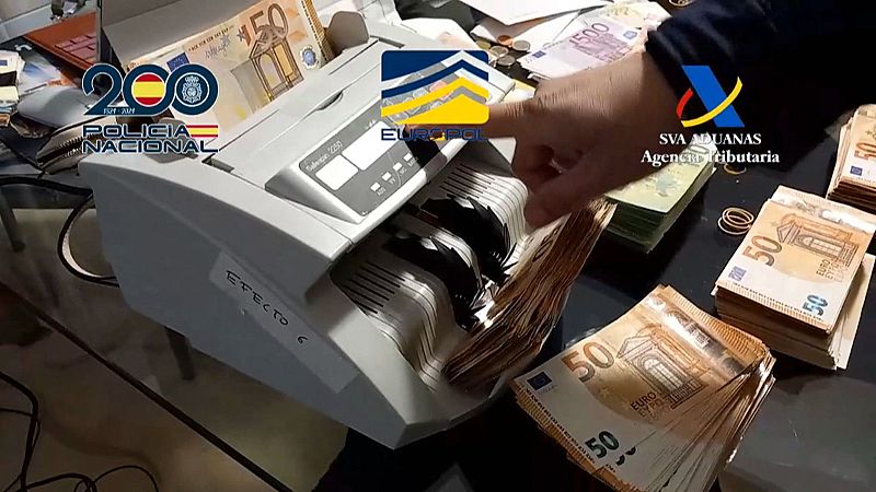 La Policía desarticula una organización dedicada al tráfico internacional de cocaína en contenedores de fruta