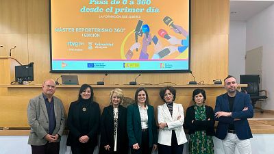 RTVE Instituto y la Universidad de Zaragoza celebran la graduacin del Mster de Reporterismo 360