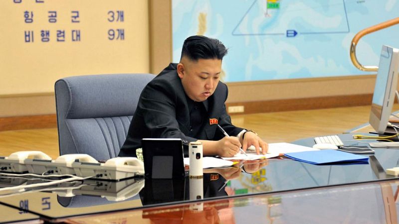Kim Jong-un decide "observar un poco más" la conducta de EE.UU. antes de atacar