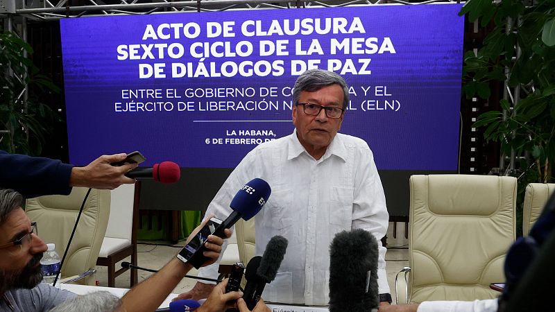 El ELN congelará los diálogos de paz con el Gobierno colombiano por supuestas violaciones de lo pactado