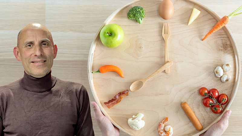 Julio Basulto 'ayuna' del ayuno intermitente