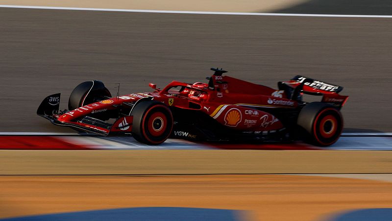 Leclerc avisa a Verstappen y lidera la última jornada de test; Alonso 8º y Sainz, 9º