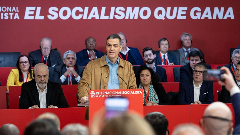 Sánchez asegura que la lucha contra la corrupción ha de ser implacable "caiga quien caiga"