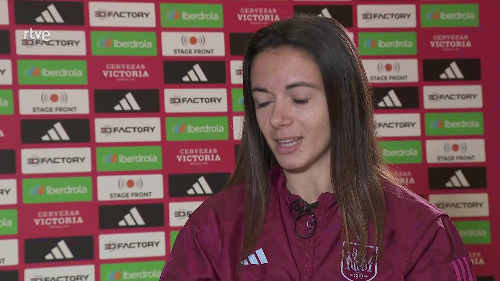Aitana Bonmati ha hablado en RTVE sobre la actualidad de la seleccion | Ver