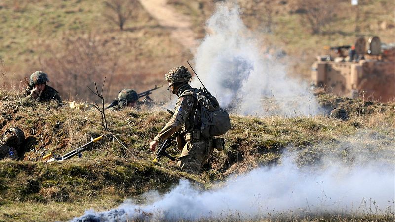 La mayoría de países europeos rechaza la propuesta de Macron de enviar tropas a Ucrania
