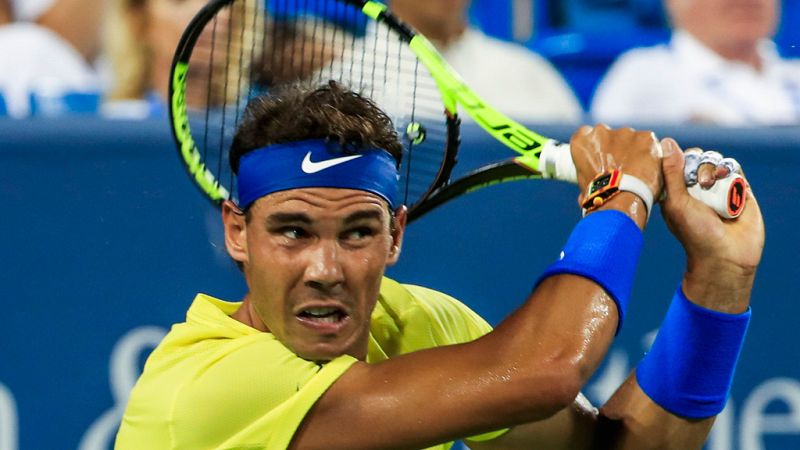 Nadal supera a Gasquet en su vuelta al número 1